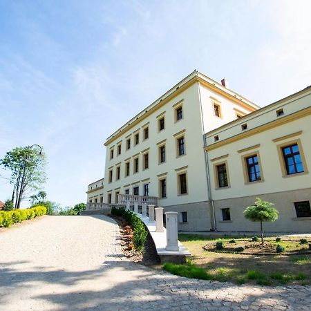 Palac Lubiechowa-Jelenia Gora- Riesengebirge מראה חיצוני תמונה